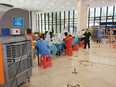 “疫”不容辭，瑞泰風(fēng)移動式冷風(fēng)機助力松山湖核酸檢測現(xiàn)場通風(fēng)降溫